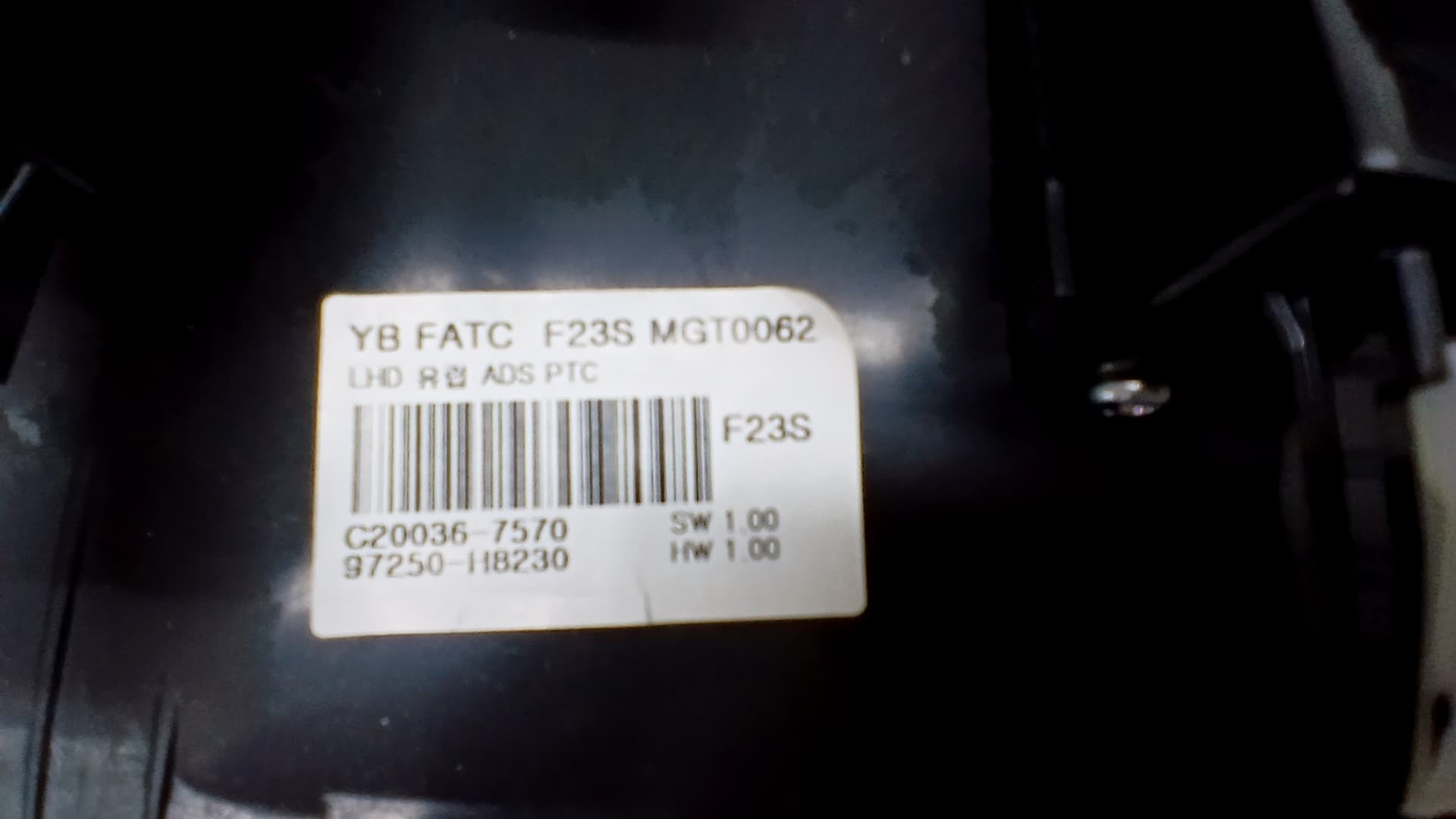 Mando climatizador KIA STONIC 3