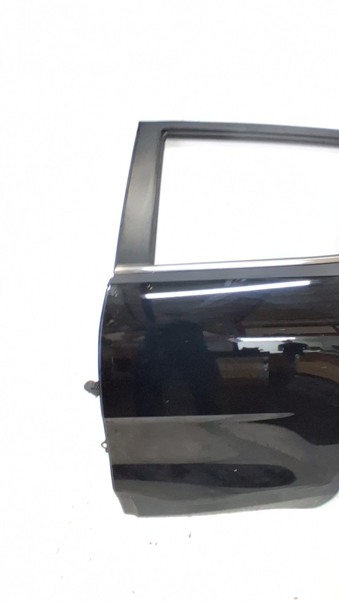 Puerta trasera izquierda KIA STONIC 3