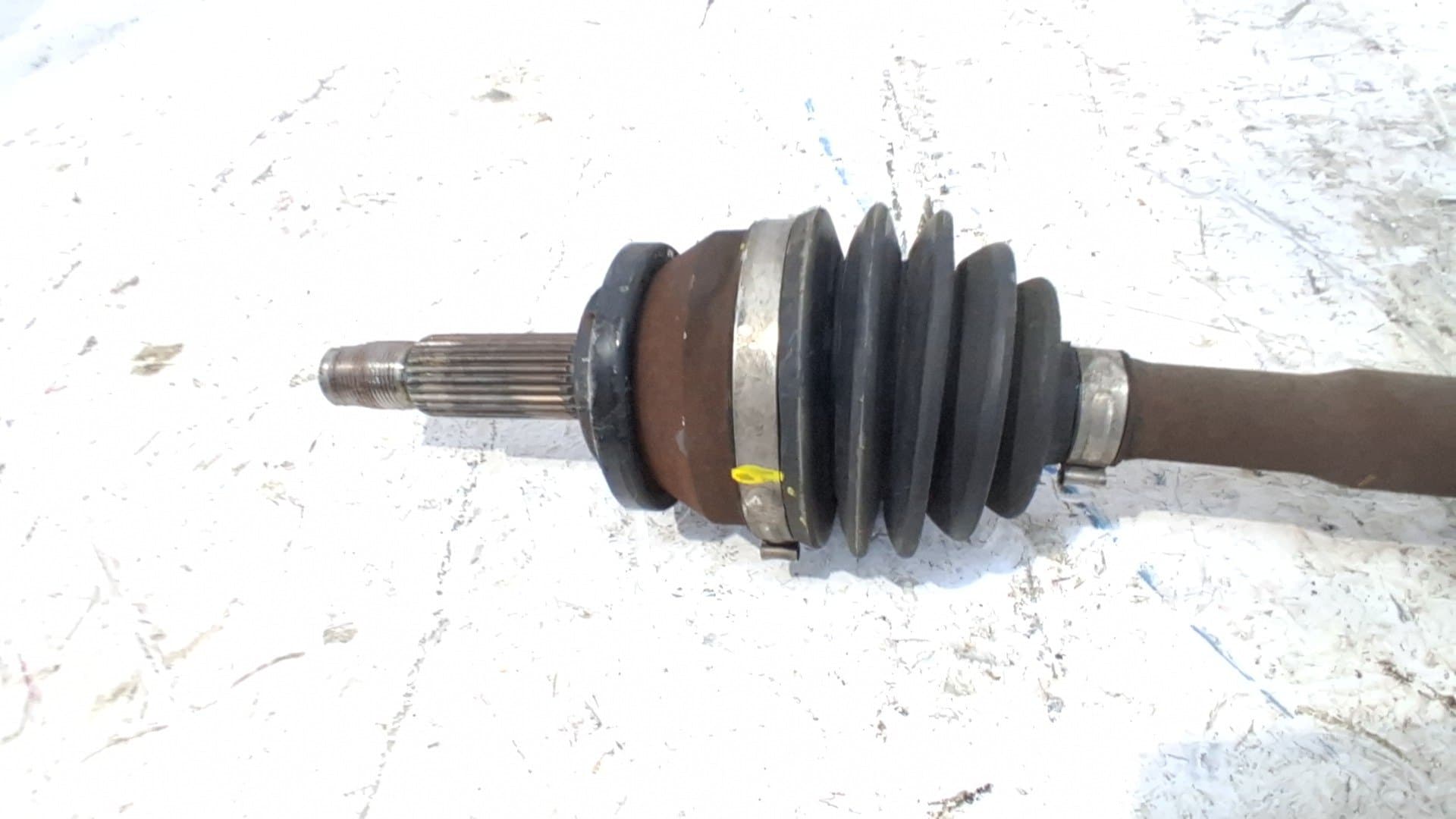 Transmision delantera derecha KIA STONIC 2