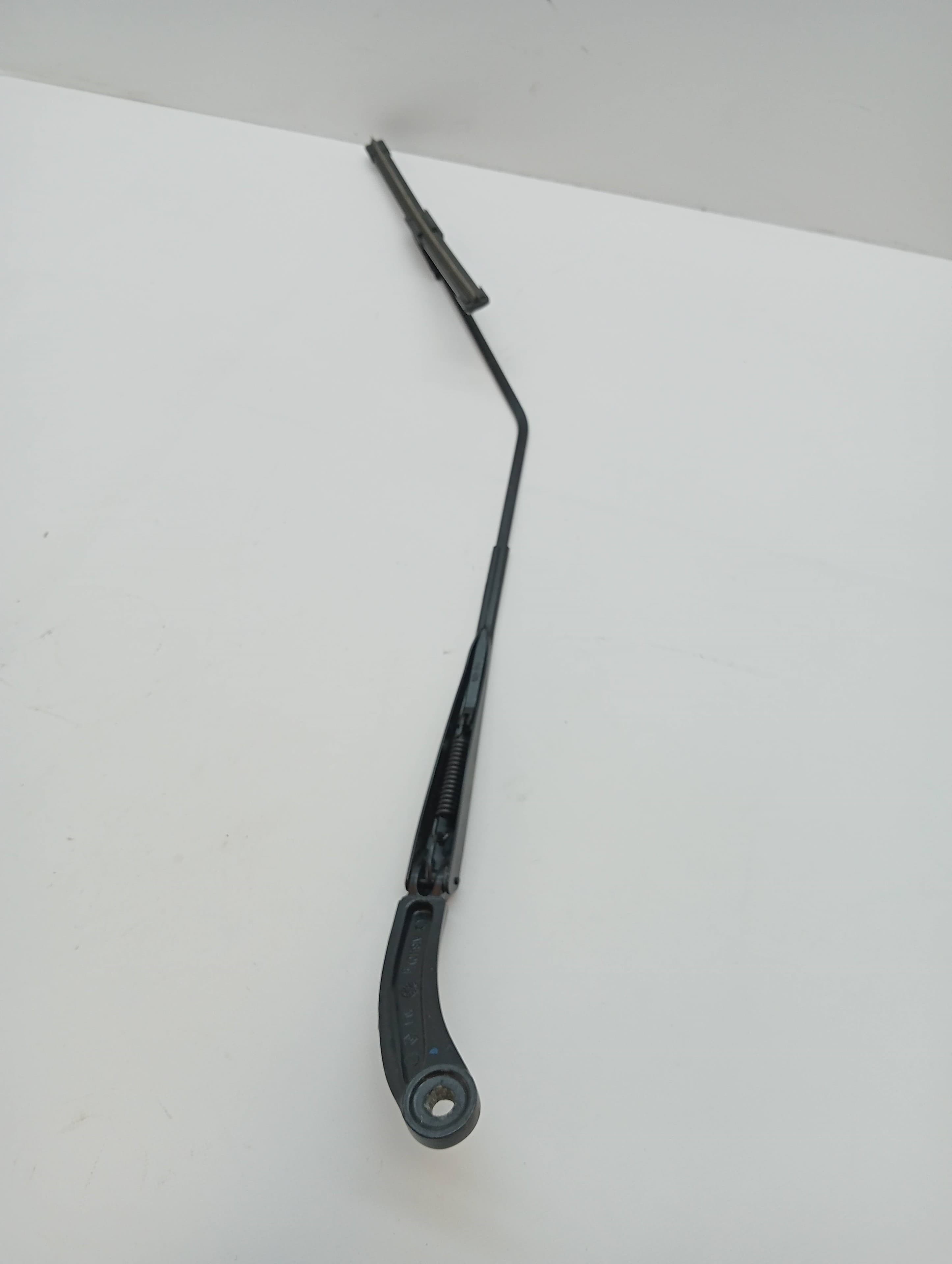 Brazo limpia delantero derecho RENAULT CAPTUR 2