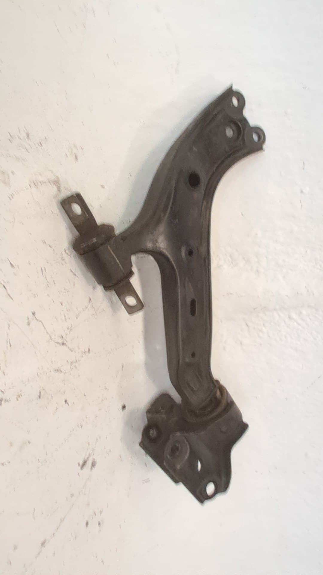 Brazo suspension inferior delantero izquierdo HONDA CR-V 2