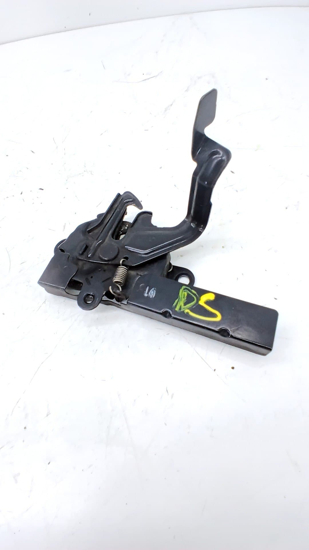Cerradura capot TOYOTA C-HR 2