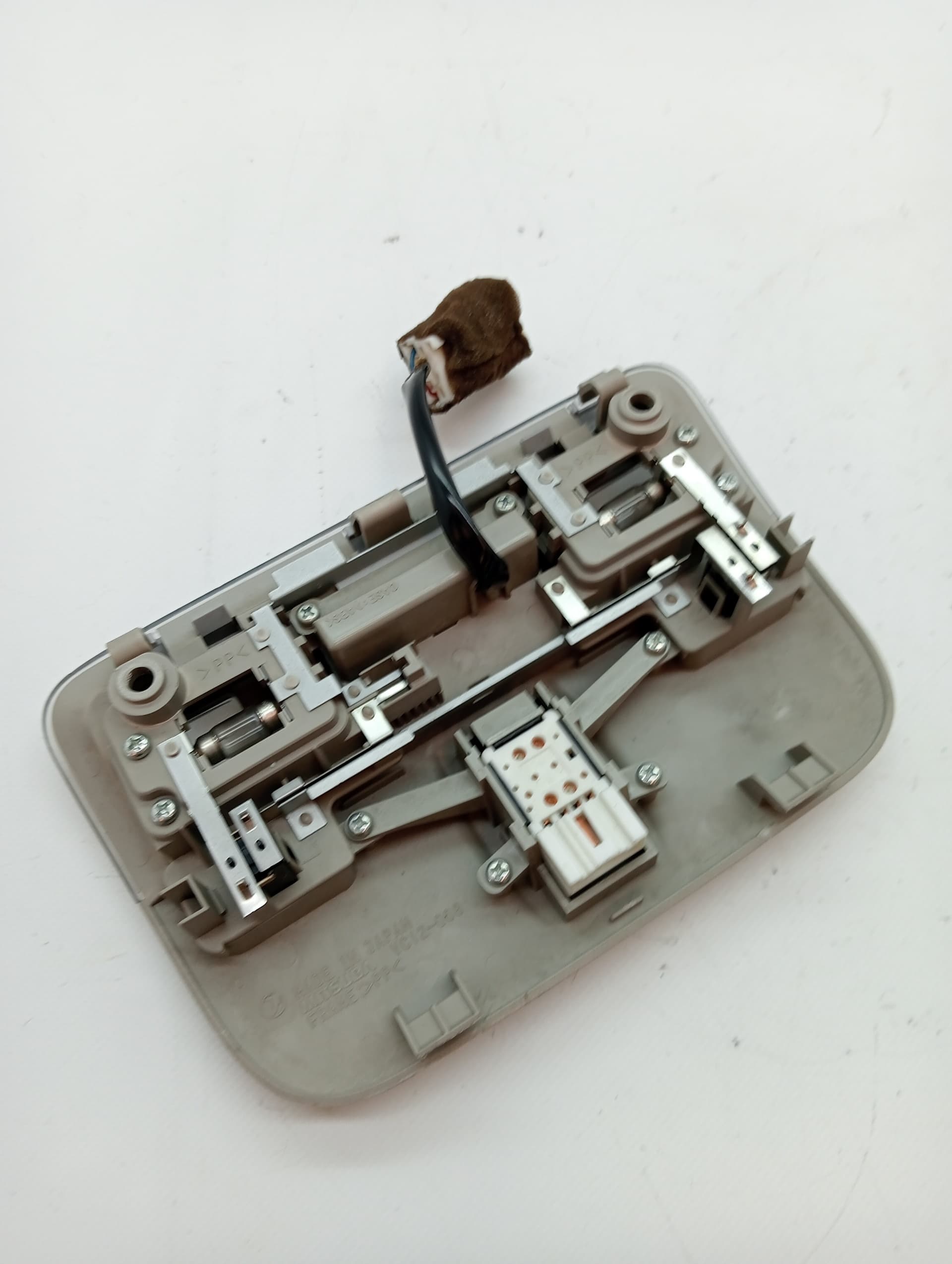 Luz interior SUBARU LEGACY FAMILIAR/OUTBACK B13 (BP) 3