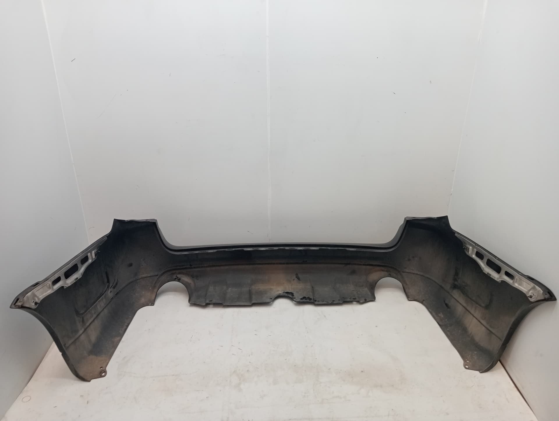 Paragolpes trasero SUBARU LEGACY FAMILIAR/OUTBACK B13 (BP) 2