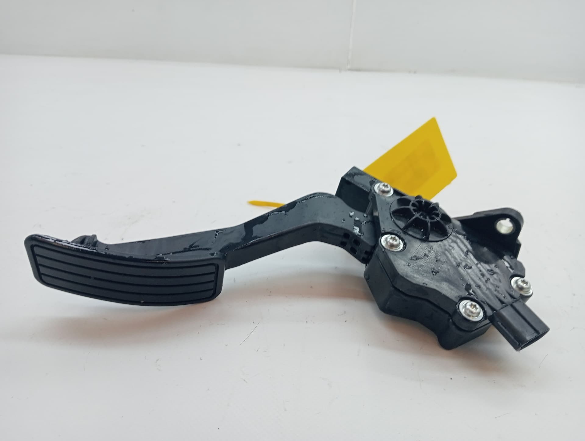 Pedal acelerador SUBARU LEGACY FAMILIAR/OUTBACK B13 (BP)