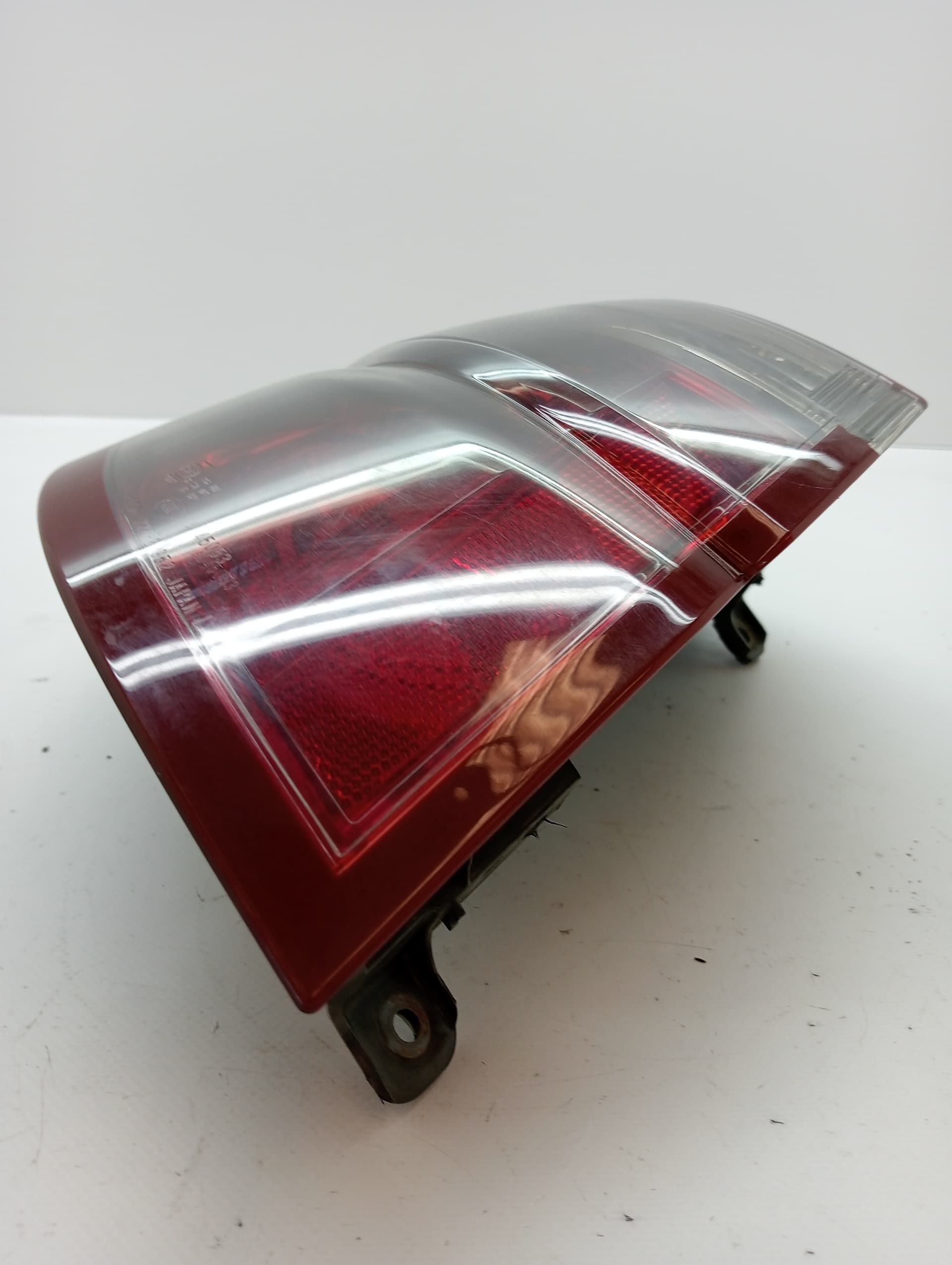Piloto trasero izquierdo SUBARU LEGACY FAMILIAR/OUTBACK B13 (BP) 2
