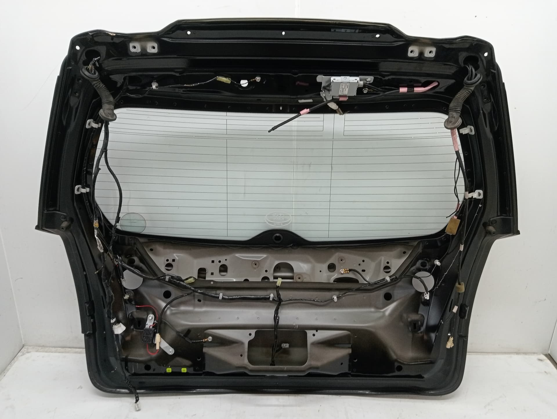 Porton trasero SUBARU LEGACY FAMILIAR/OUTBACK B13 (BP) 2