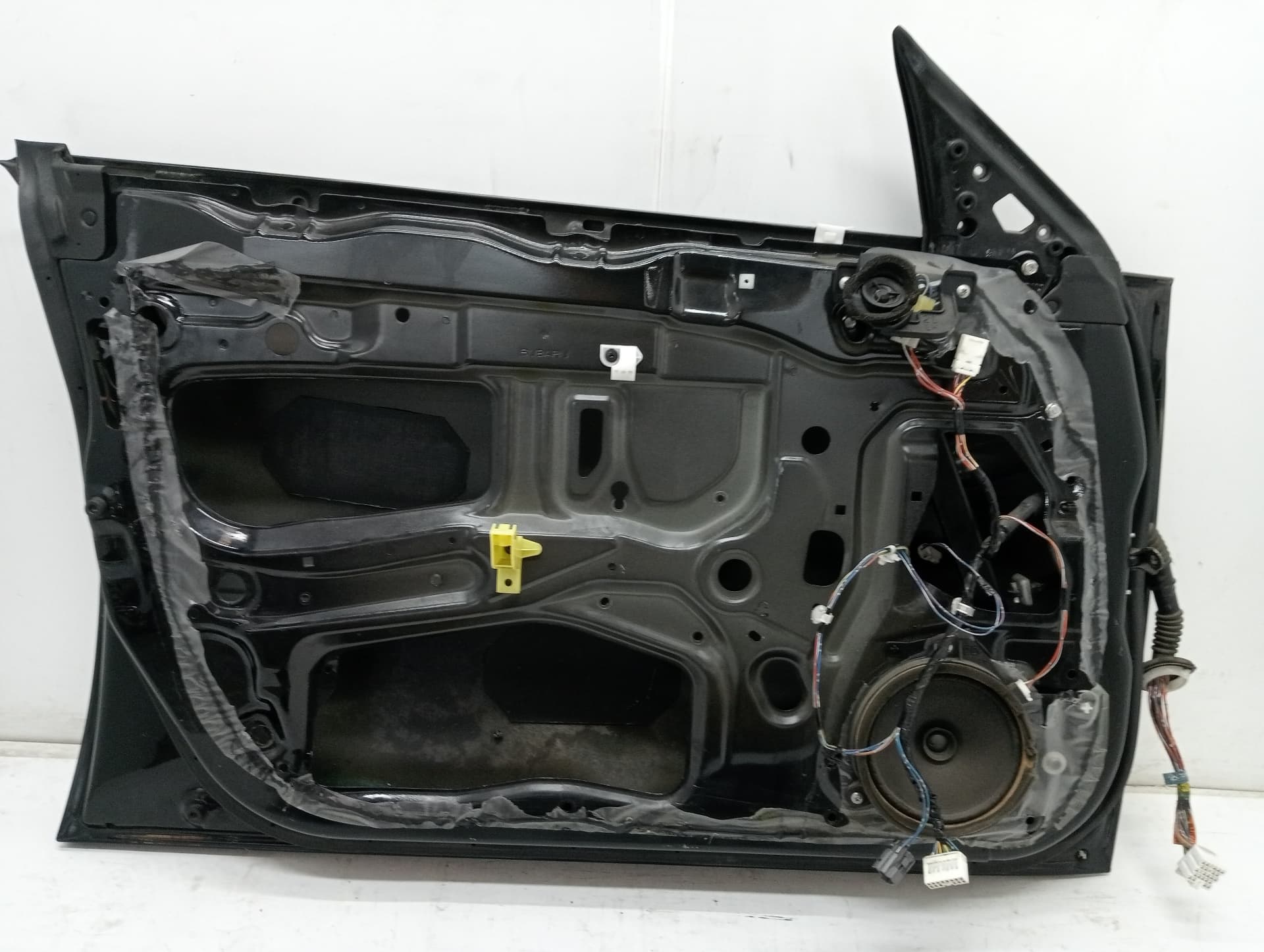 Puerta delantera izquierda SUBARU LEGACY FAMILIAR/OUTBACK B13 (BP) 2