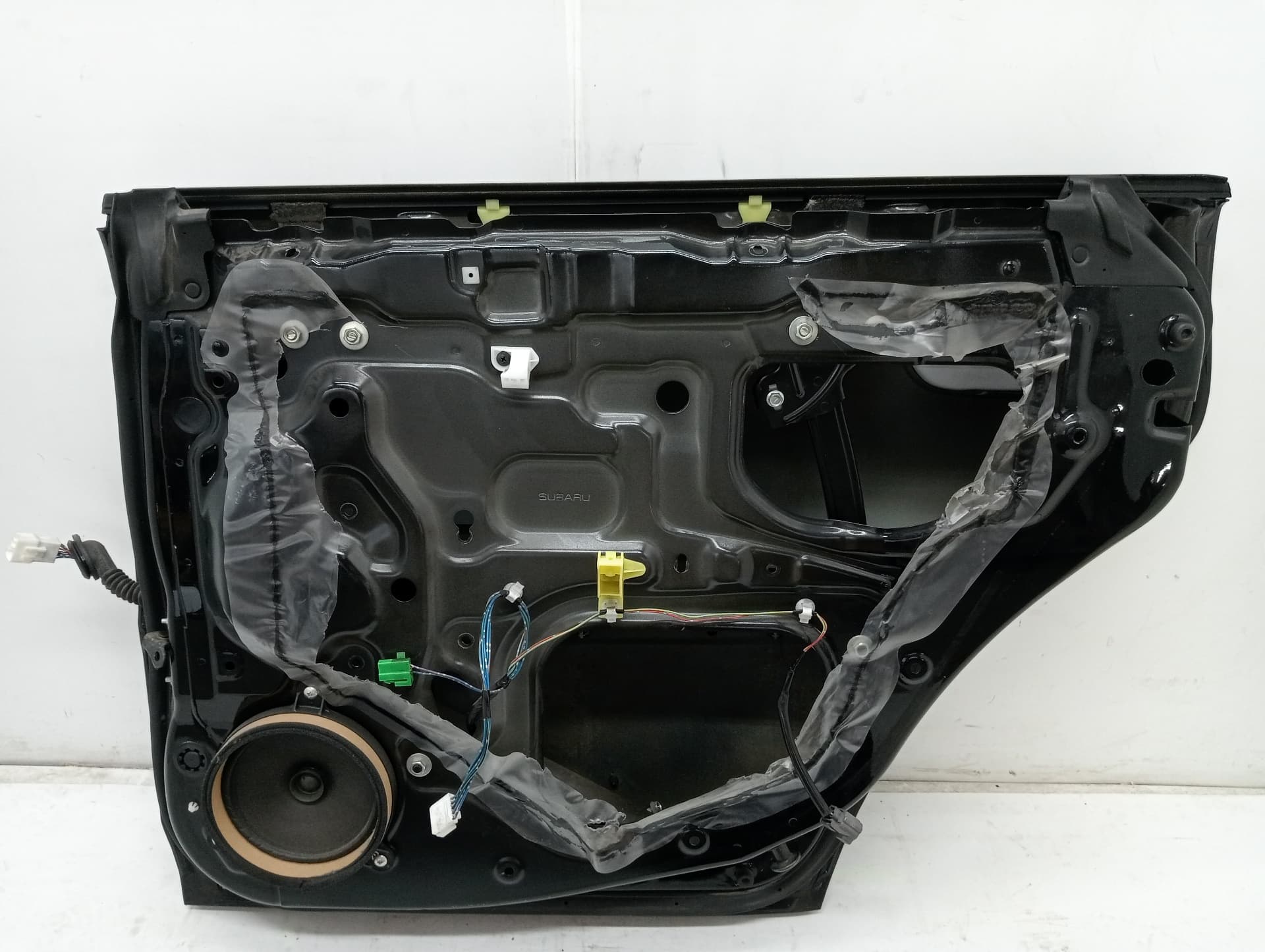 Puerta trasera derecha SUBARU LEGACY FAMILIAR/OUTBACK B13 (BP) 2