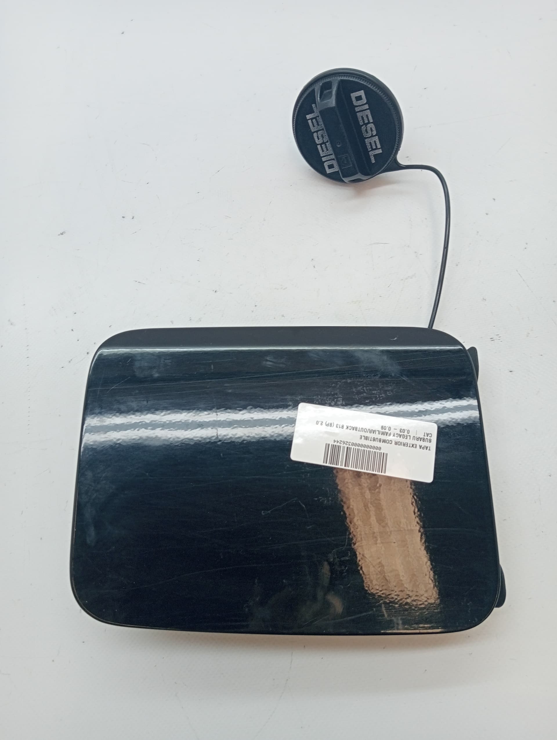 Tapa exterior combustible SUBARU LEGACY FAMILIAR/OUTBACK B13 (BP)