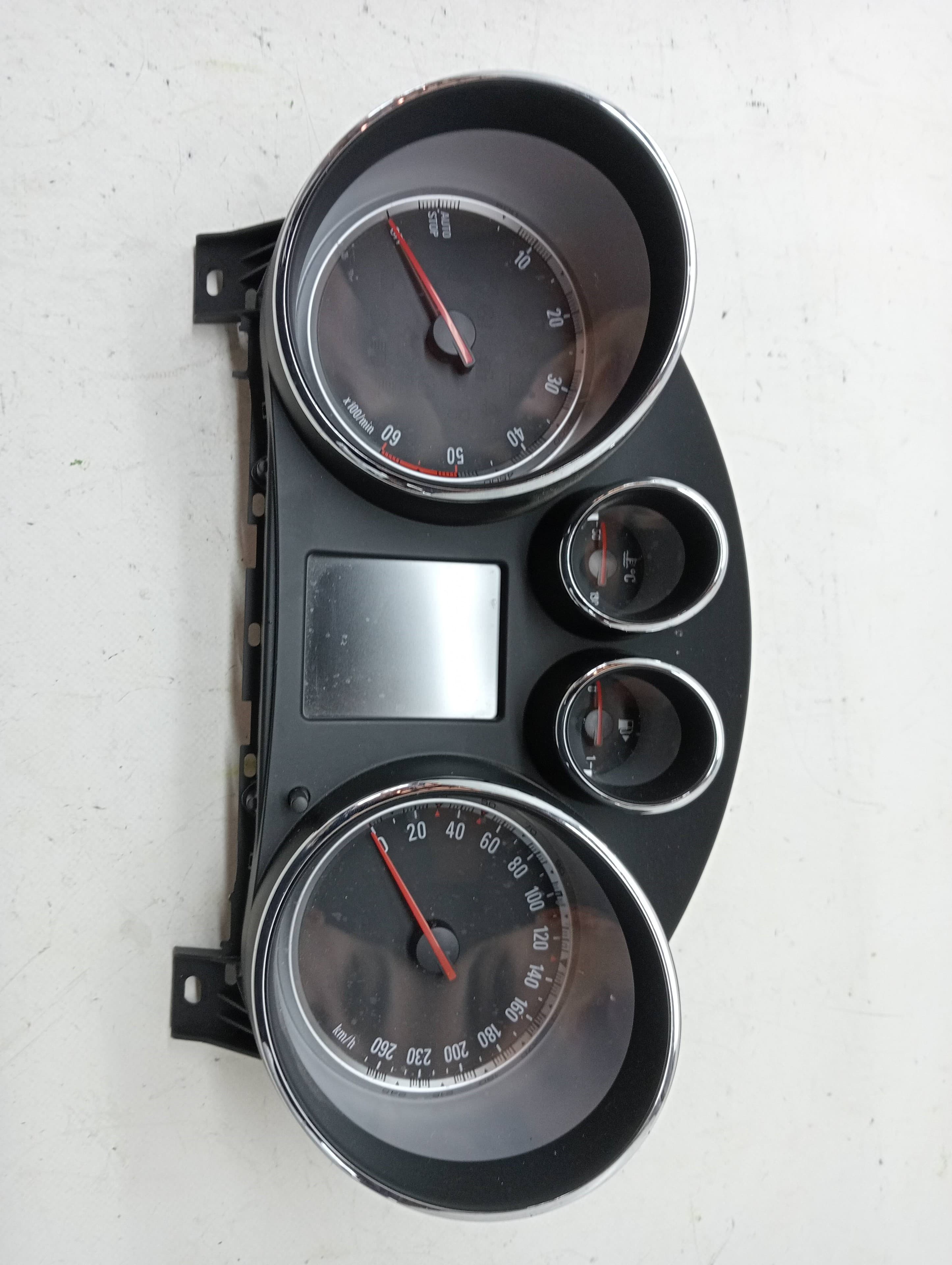 Cuadro instrumentos OPEL INSIGNIA BERLINA