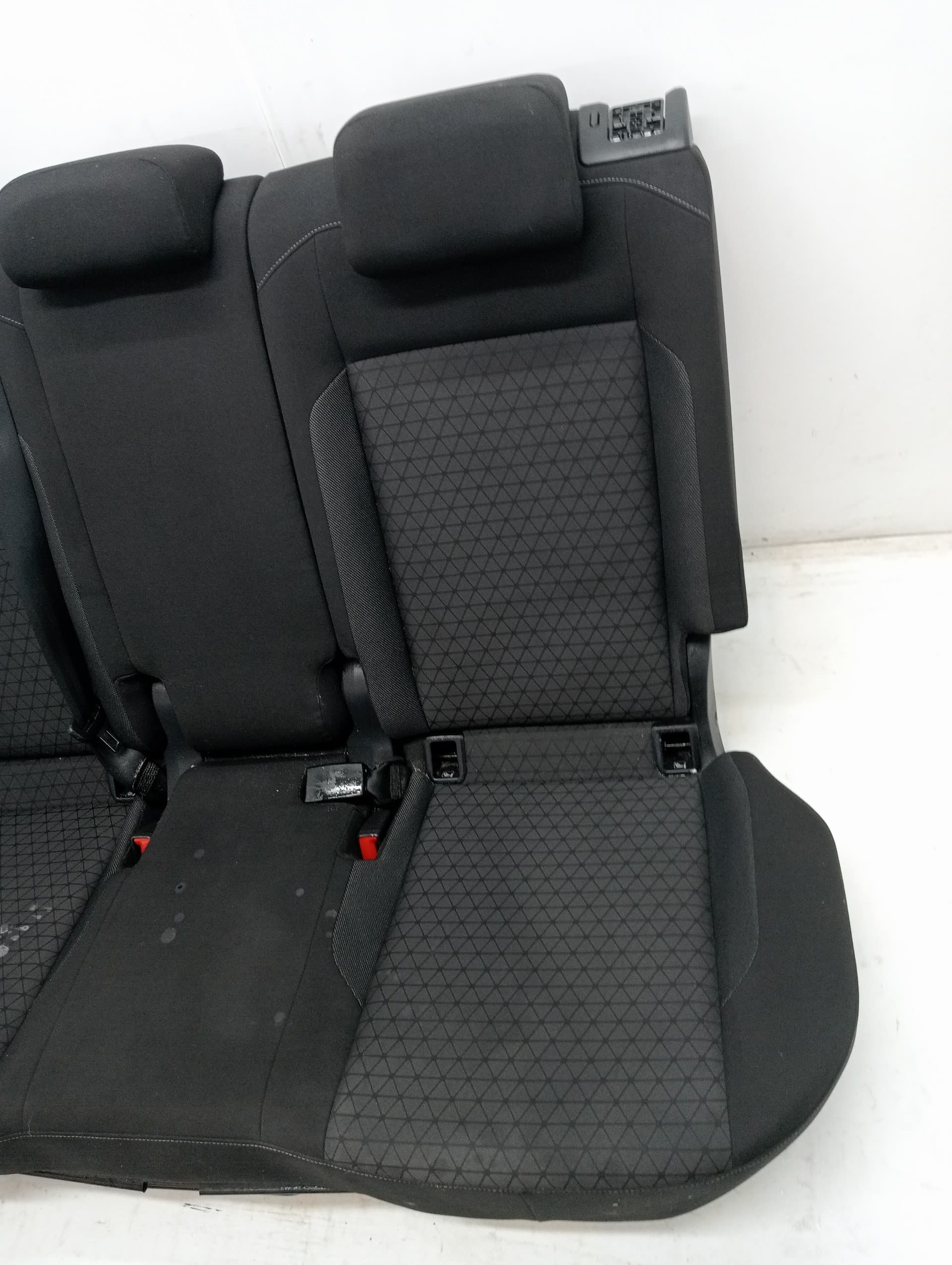 Cerradura asientos traseros VOLKSWAGEN T-CROSS 2