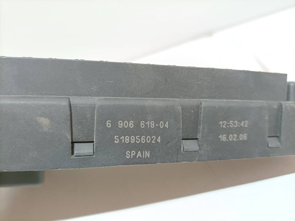 Caja reles / fusibles BMW SERIE 5 BERLINA (E60) 3