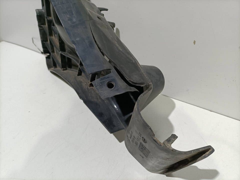 Plastico BMW SERIE 5 BERLINA (E60) 4