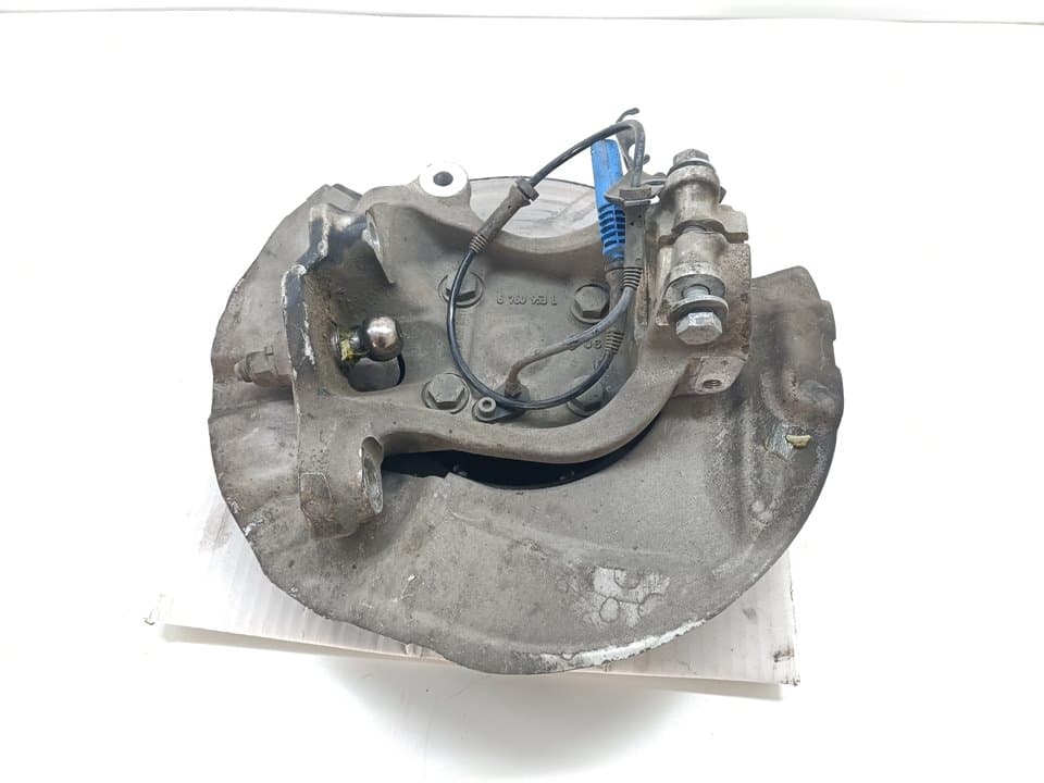 Mangueta delantera izquierda BMW SERIE 5 BERLINA (E60)