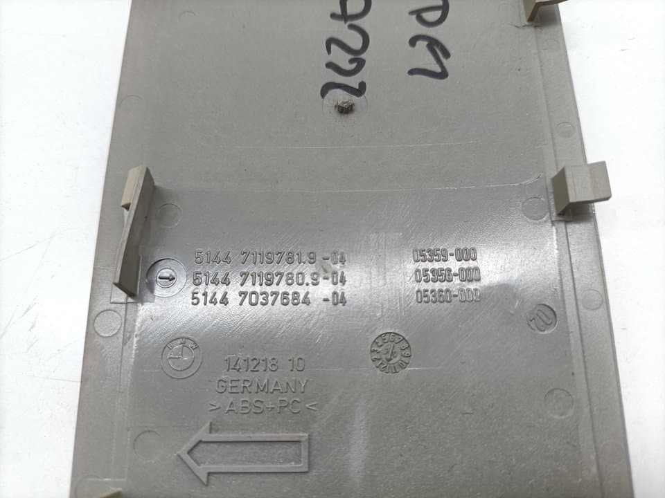 Plastico BMW SERIE 5 BERLINA (E60) 3