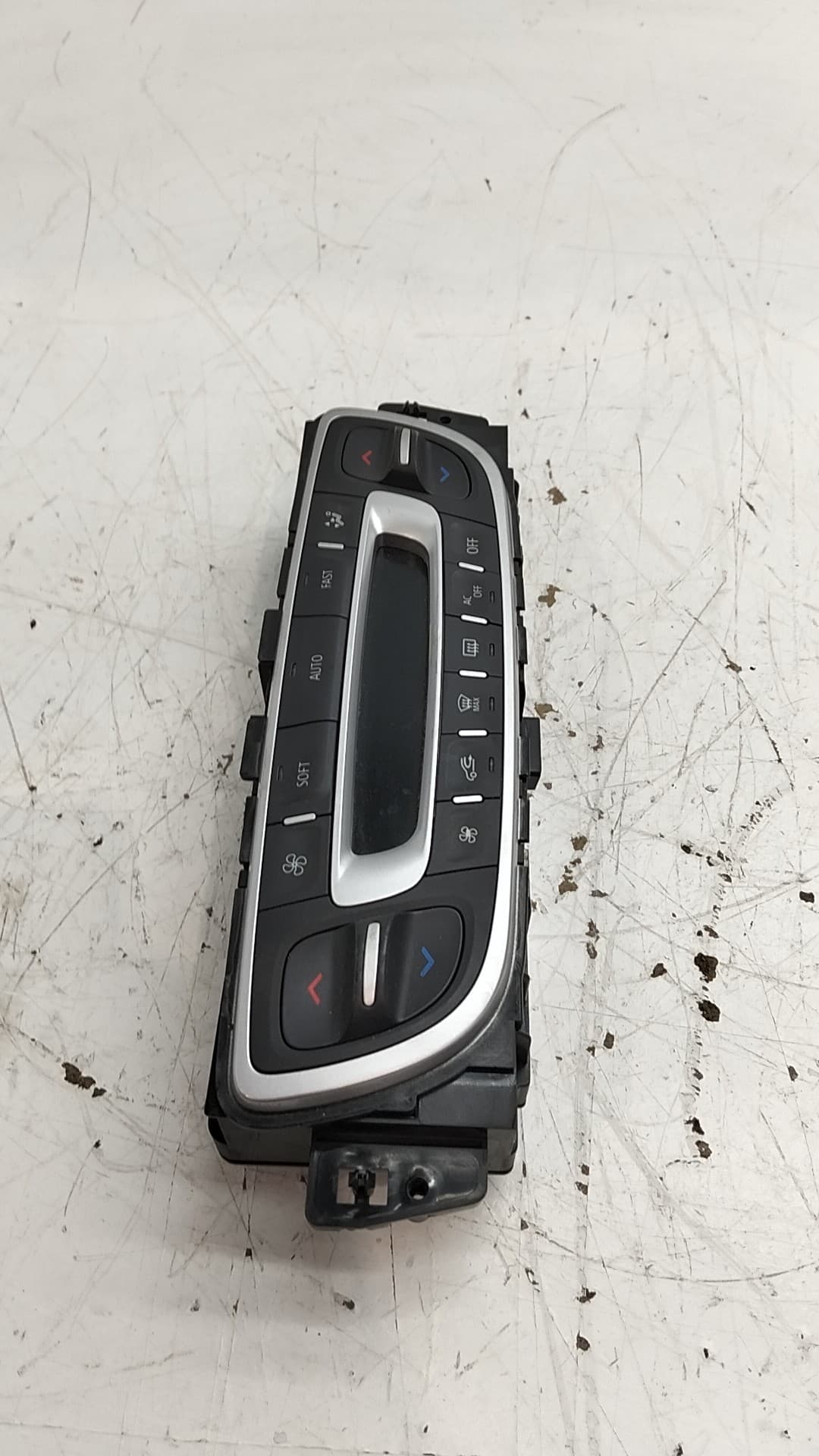 Mando climatizador RENAULT MEGANE III BERLINA 5 P
