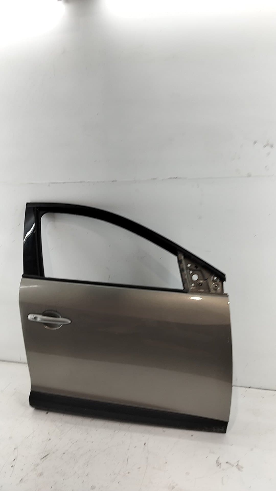 Puerta delantera derecha RENAULT MEGANE III BERLINA 5 P 4