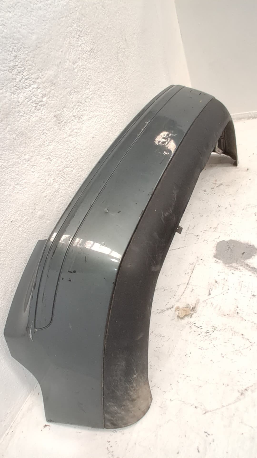 Paragolpes trasero VOLVO S40 BERLINA 4
