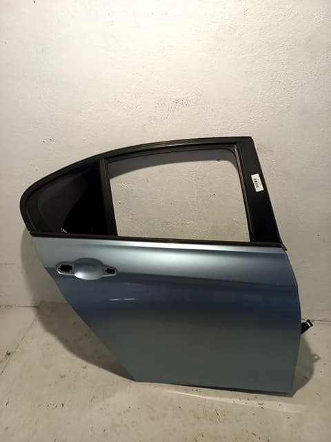 Puerta trasera derecha BMW SERIE 3 LIM 4