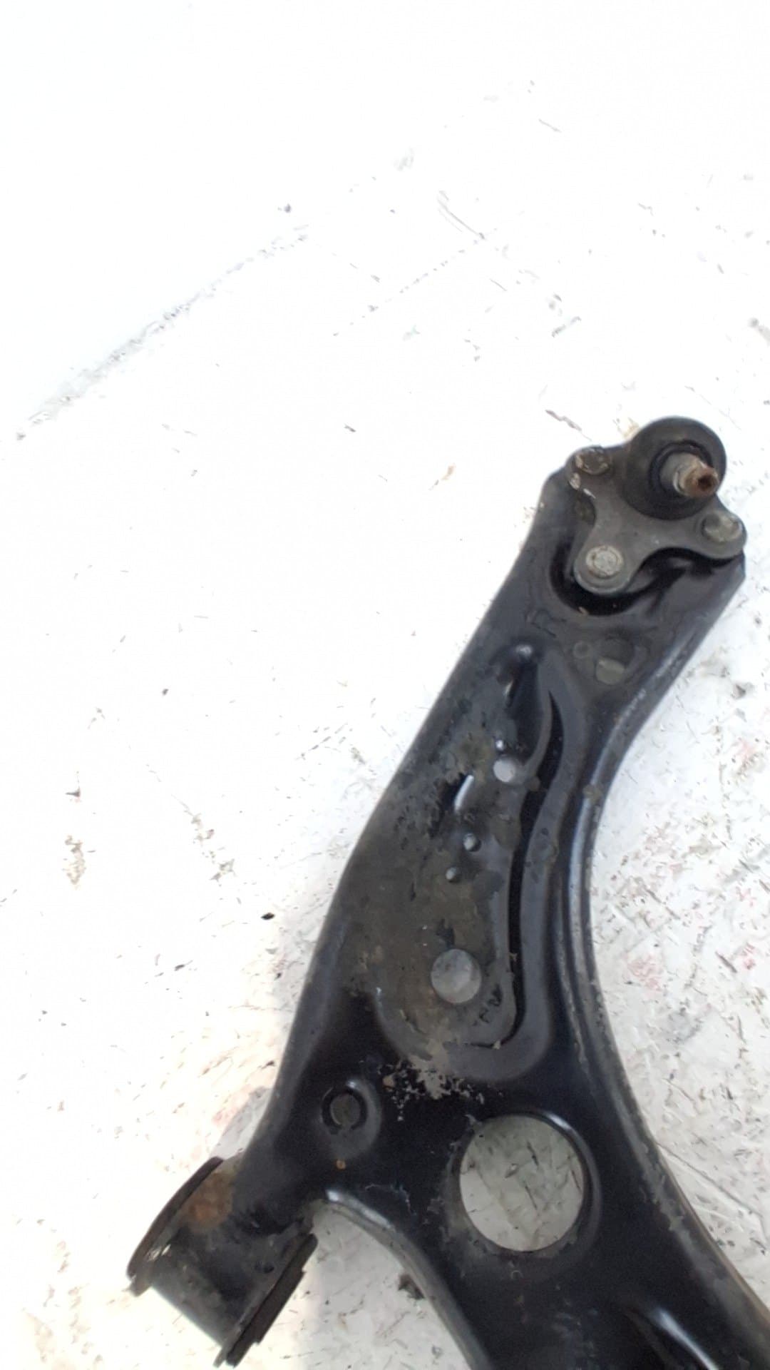Brazo suspension inferior delantero izquierdo SKODA OCTAVIA BERLINA (1Z3) 2