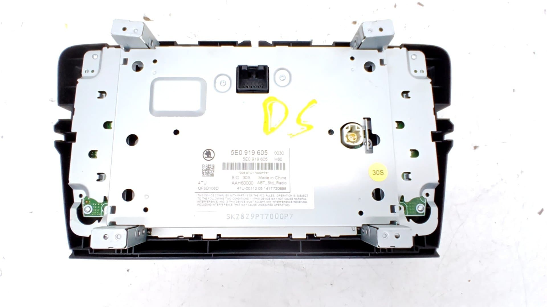 Pantalla multifuncion SKODA OCTAVIA BERLINA (1Z3) 3