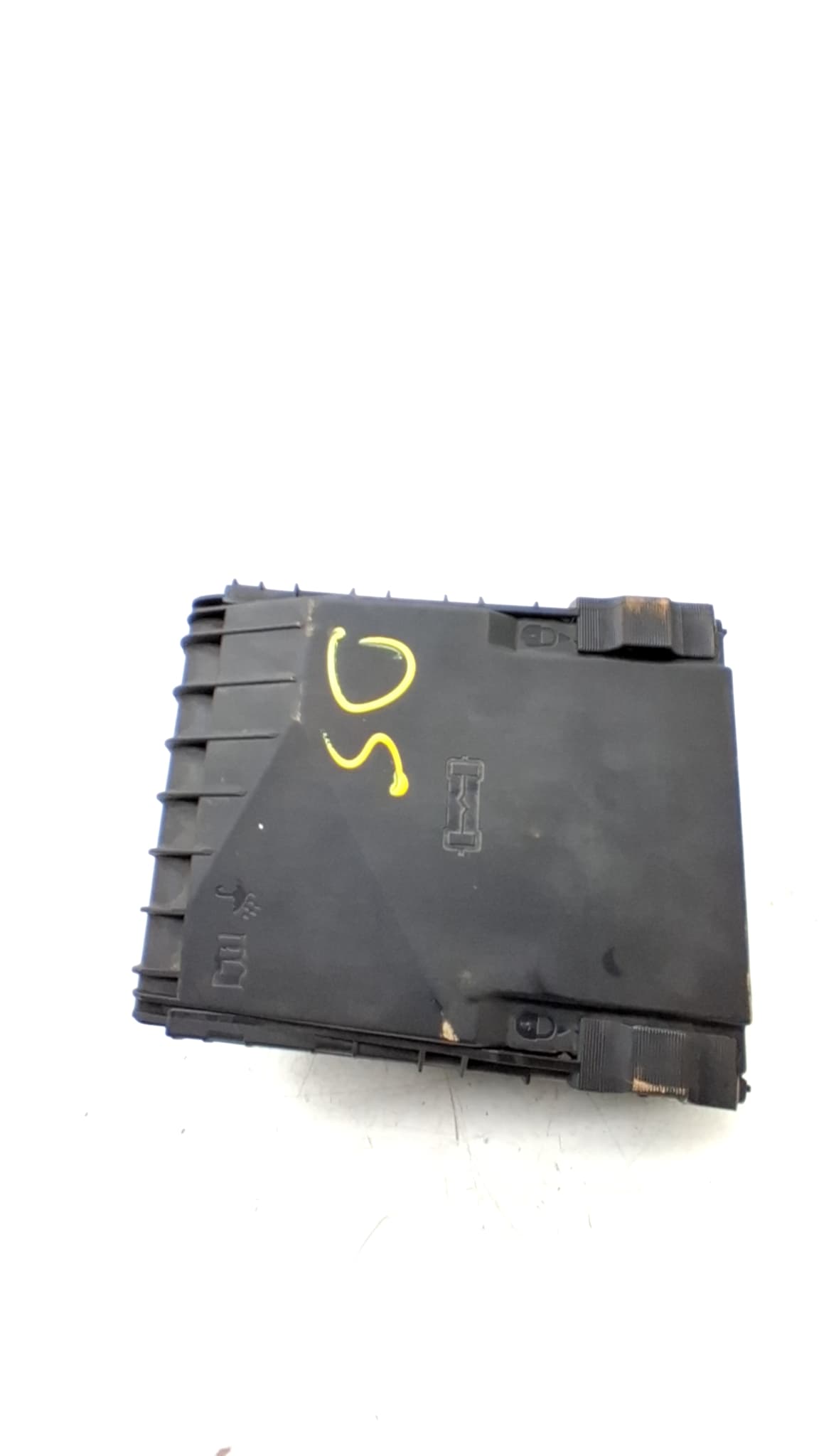 Caja reles / fusibles AUDI A3 (8L) 2