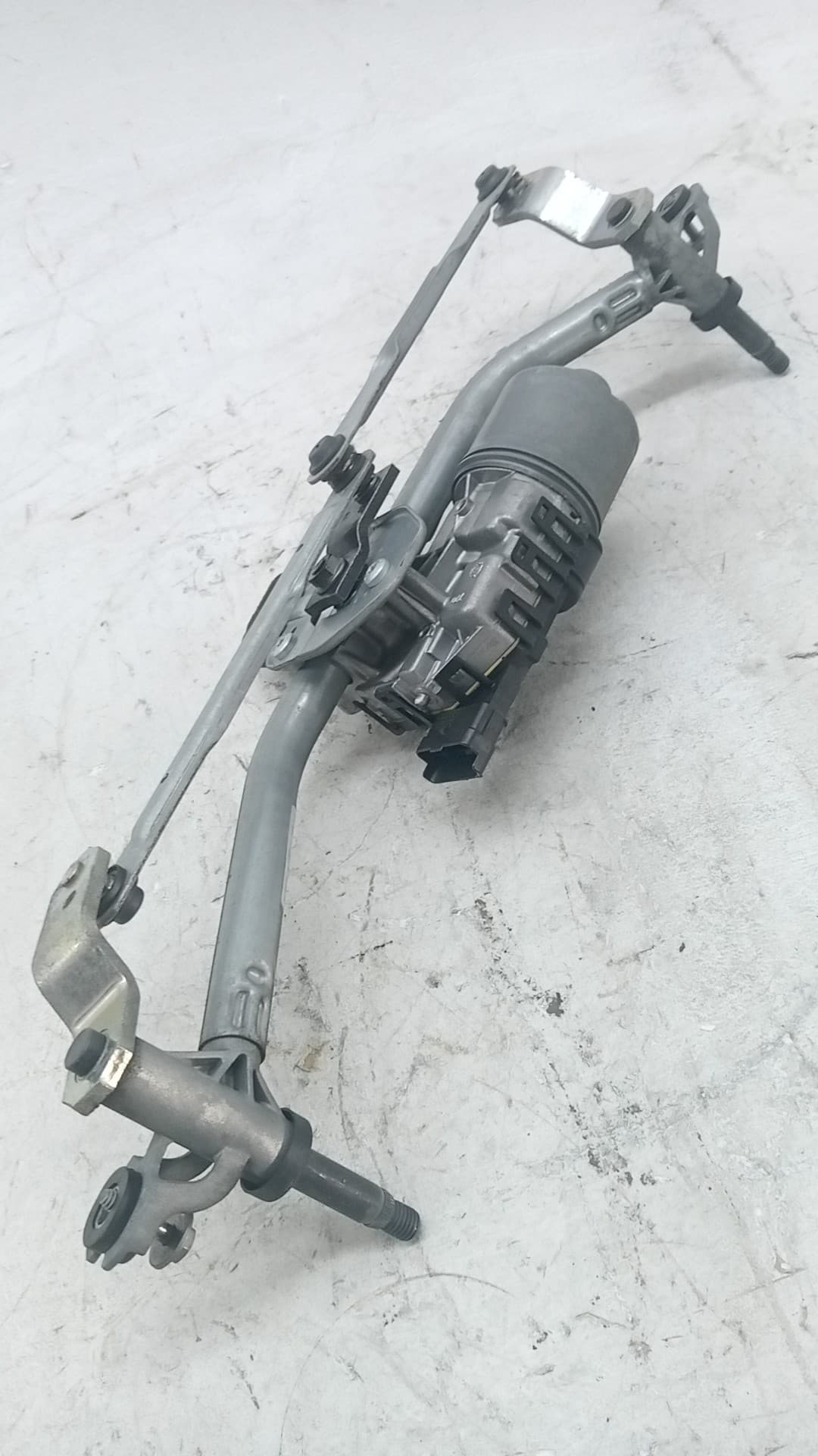 Motor limpia delantero PEUGEOT 208 2