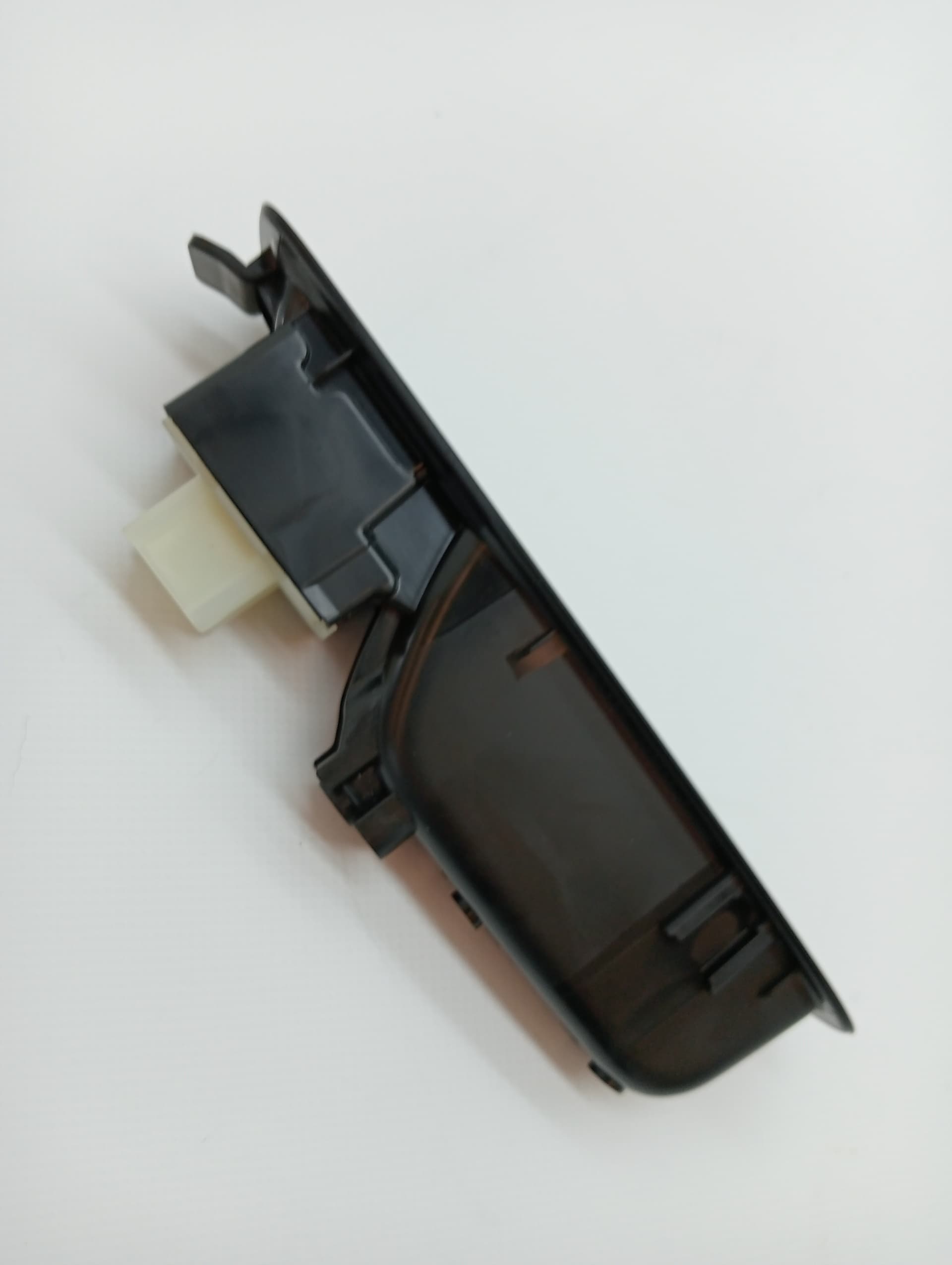 Mando elevalunas trasero derecho DACIA SANDERO 3
