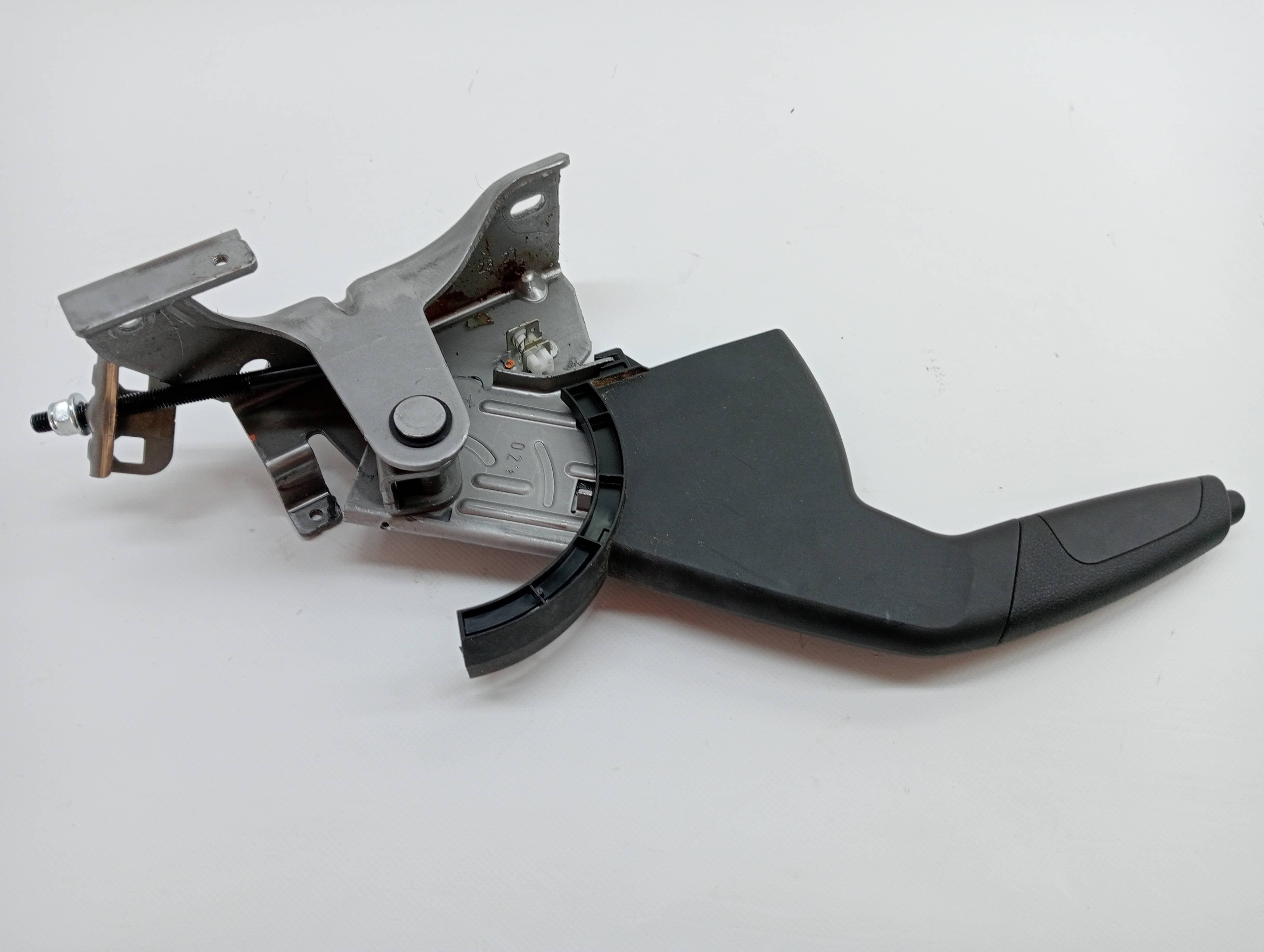 Palanca freno de mano DACIA SANDERO 2