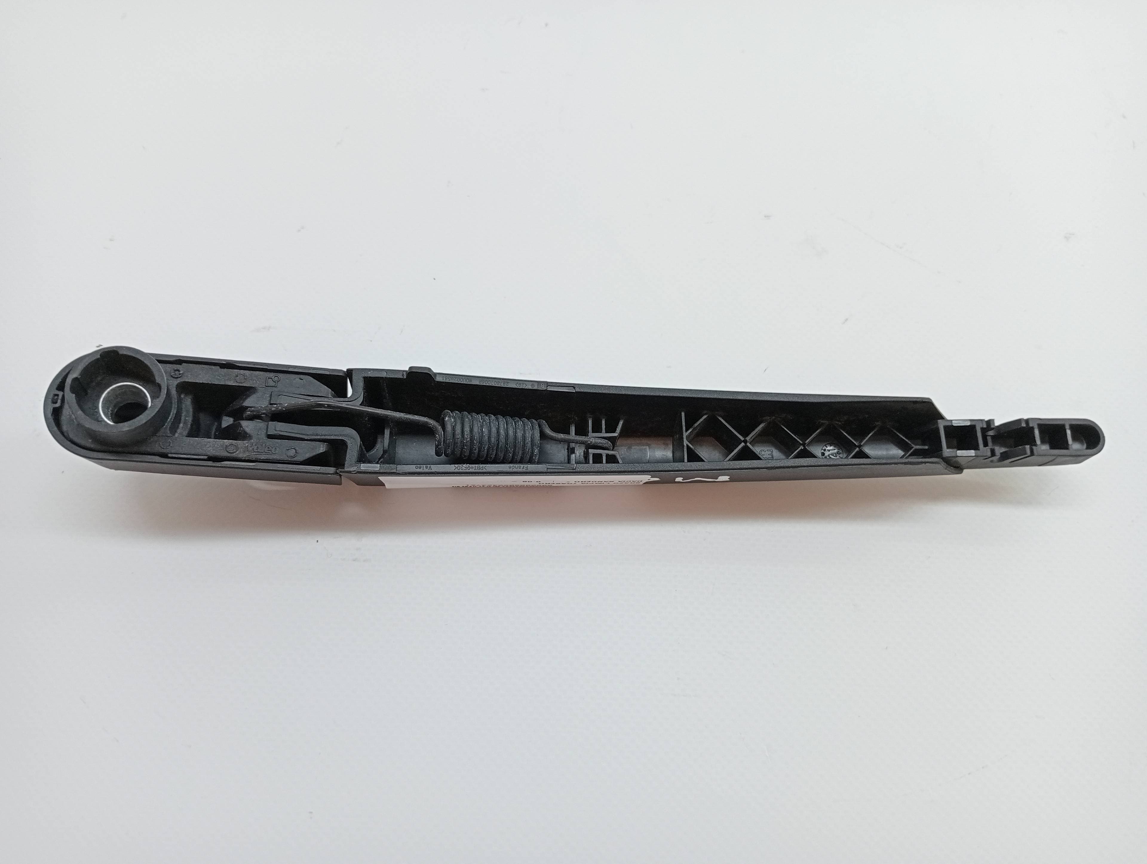 Brazo limpia trasero DACIA SANDERO 2
