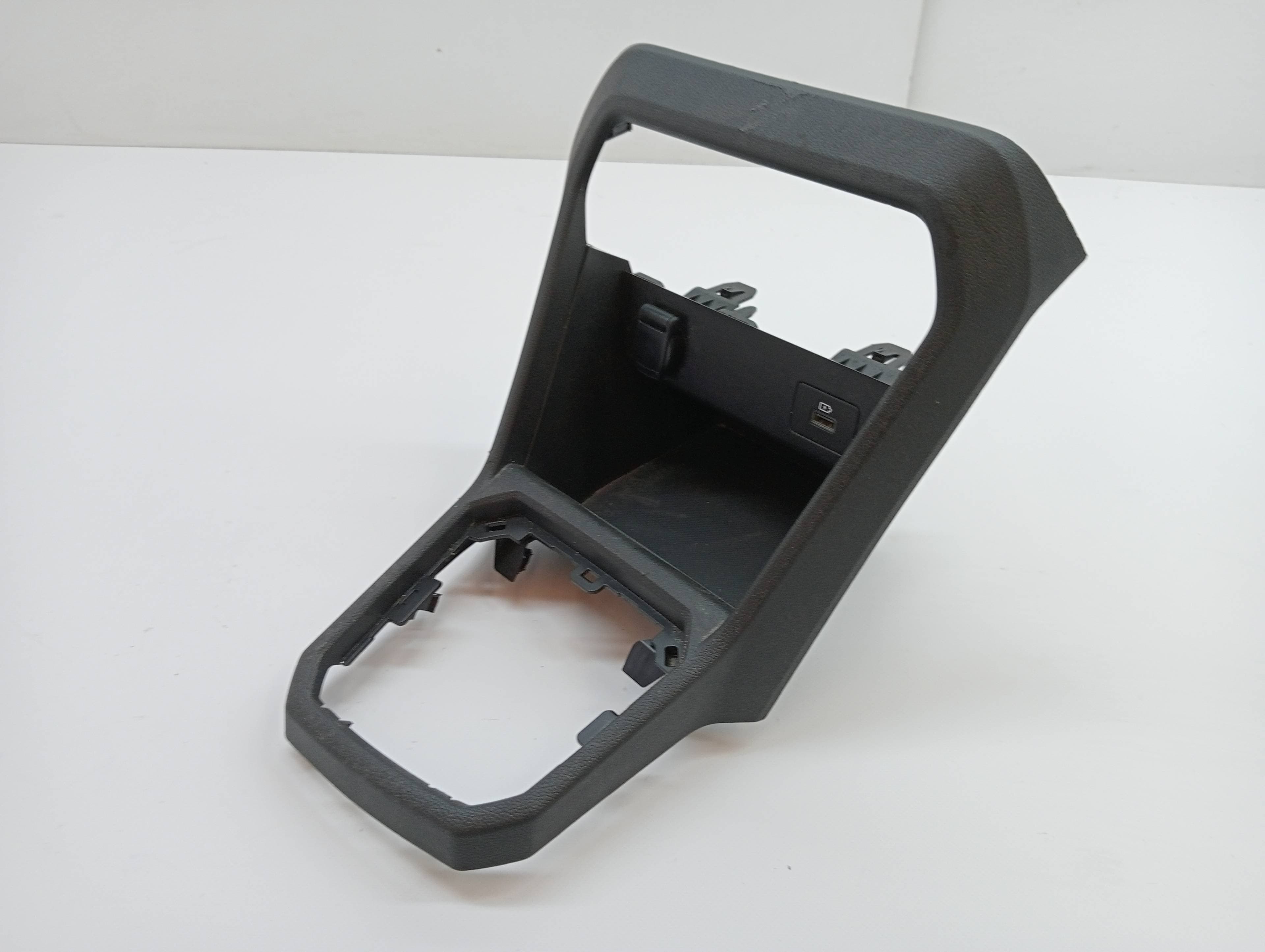 Plastico DACIA SANDERO