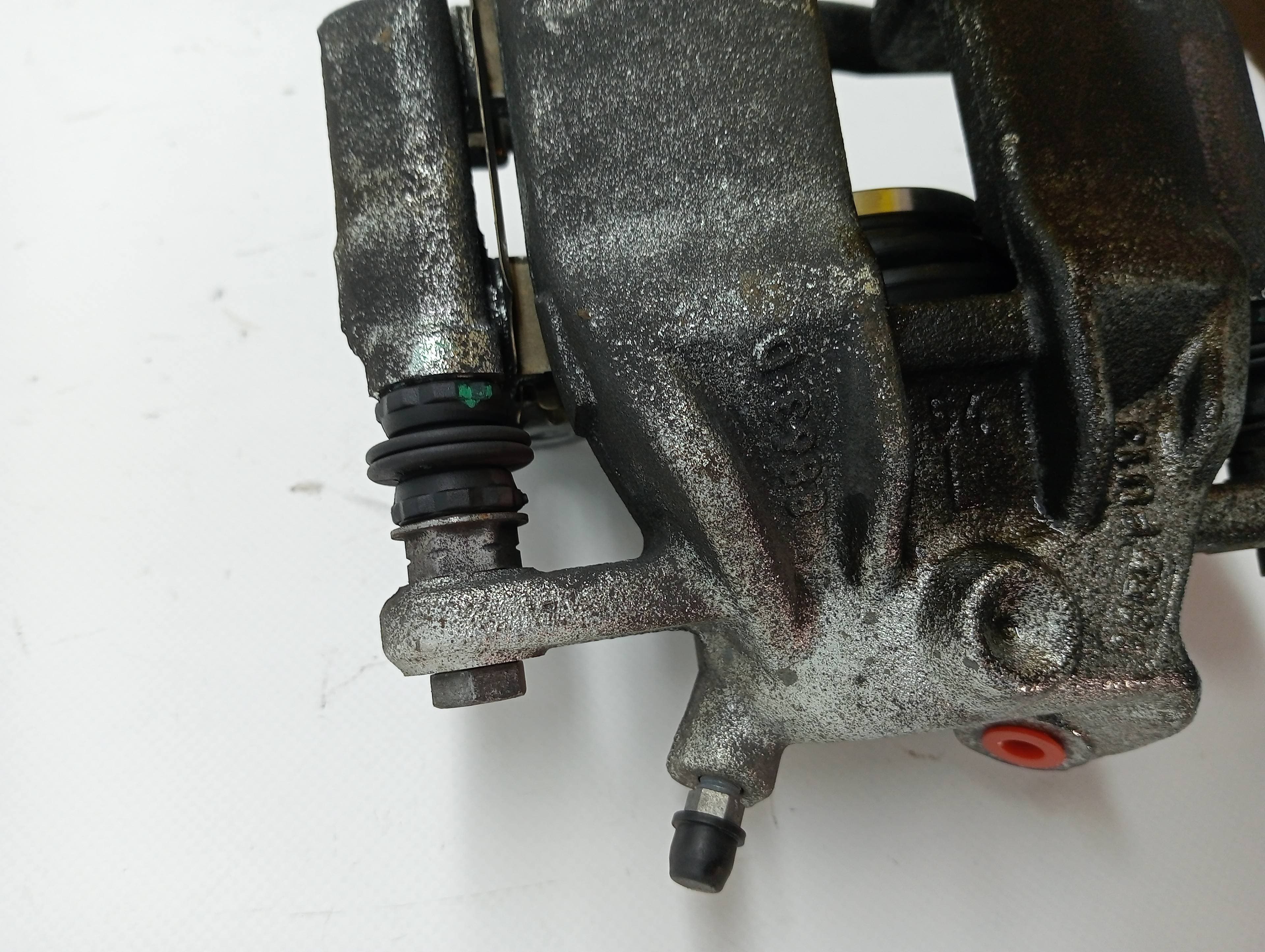 Recambio RENAULT KANGOO 2019 ref. 7701208332 2