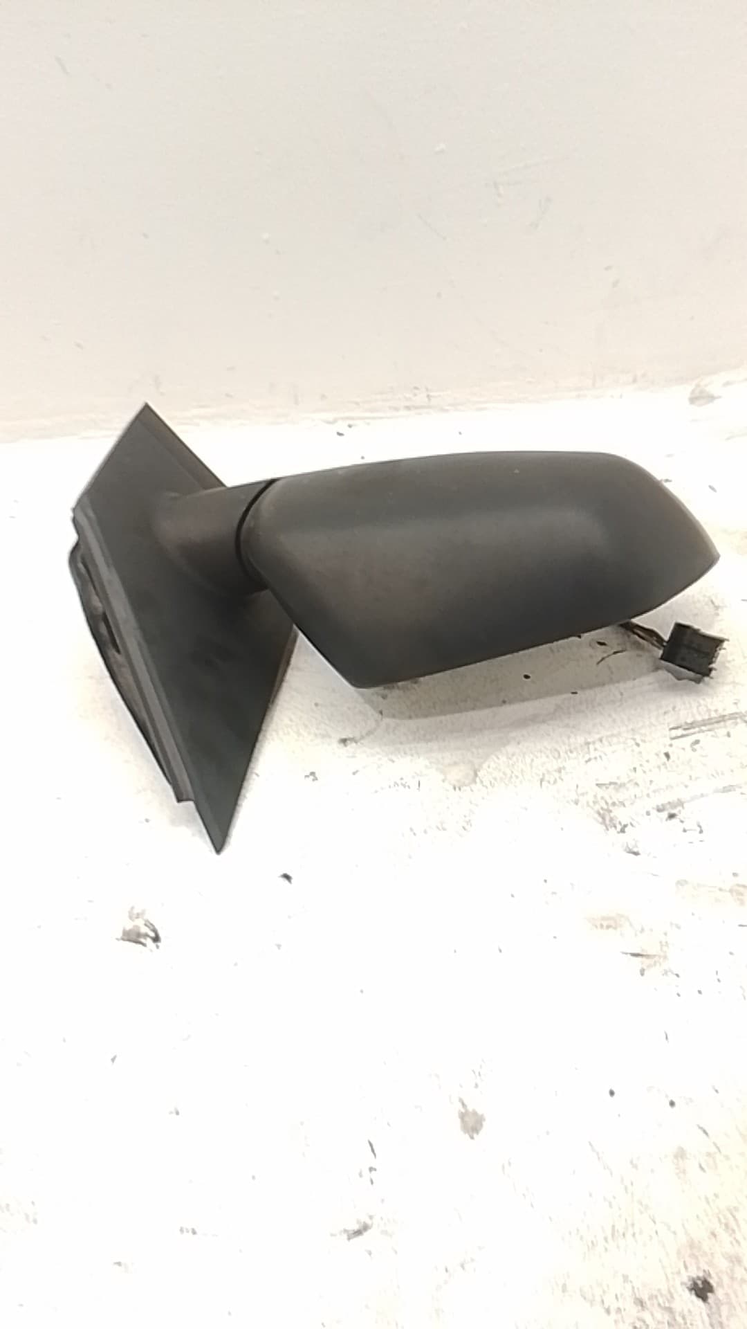Retrovisor derecho VOLKSWAGEN POLO (9N1) 2