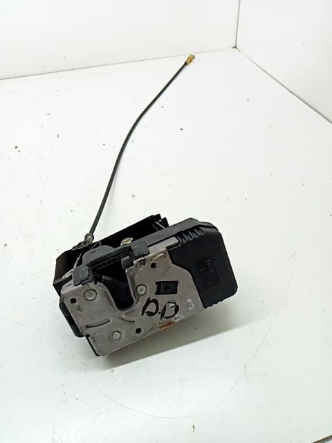 Cerradura puerta delantera derecha RENAULT TRAFIC COMBI (AB 4.01)