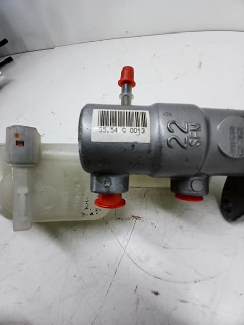 Bomba freno MAZDA 6 2