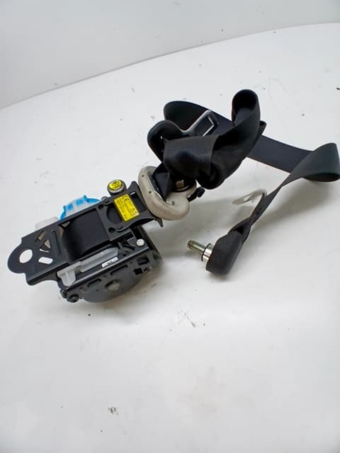 Cinturon seguridad delantero derecho MAZDA 6 2