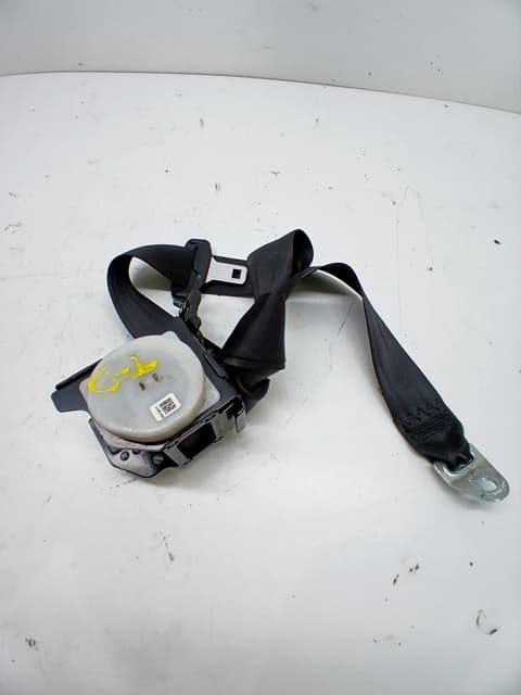 Cinturon seguridad trasero derecho MAZDA 6