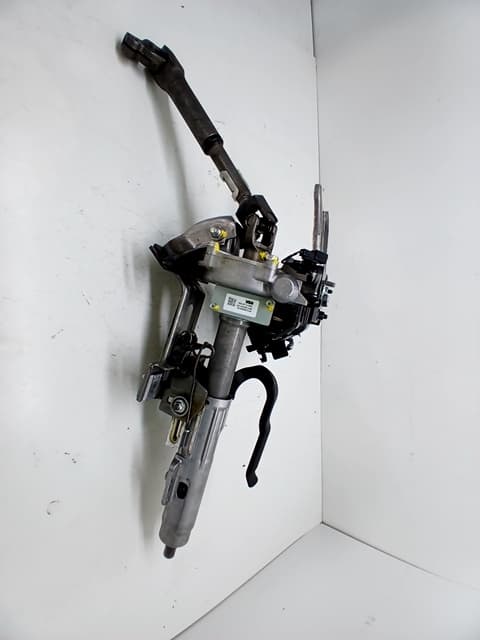 Columna direccion MAZDA 6