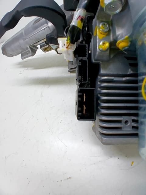 Columna direccion MAZDA 6 3