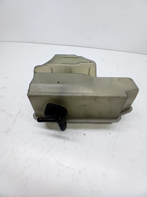 Deposito expansion MAZDA 6 2