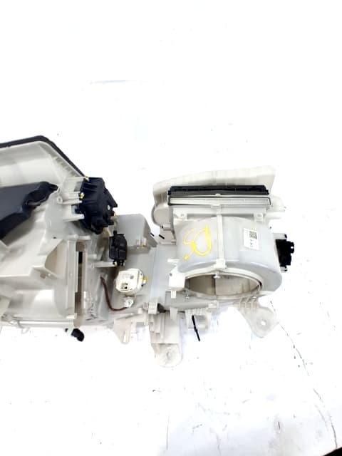 Mueble interior calefaccion MAZDA 6 3