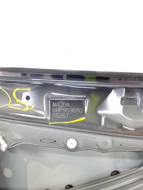 Puerta delantera izquierda MAZDA 6 2
