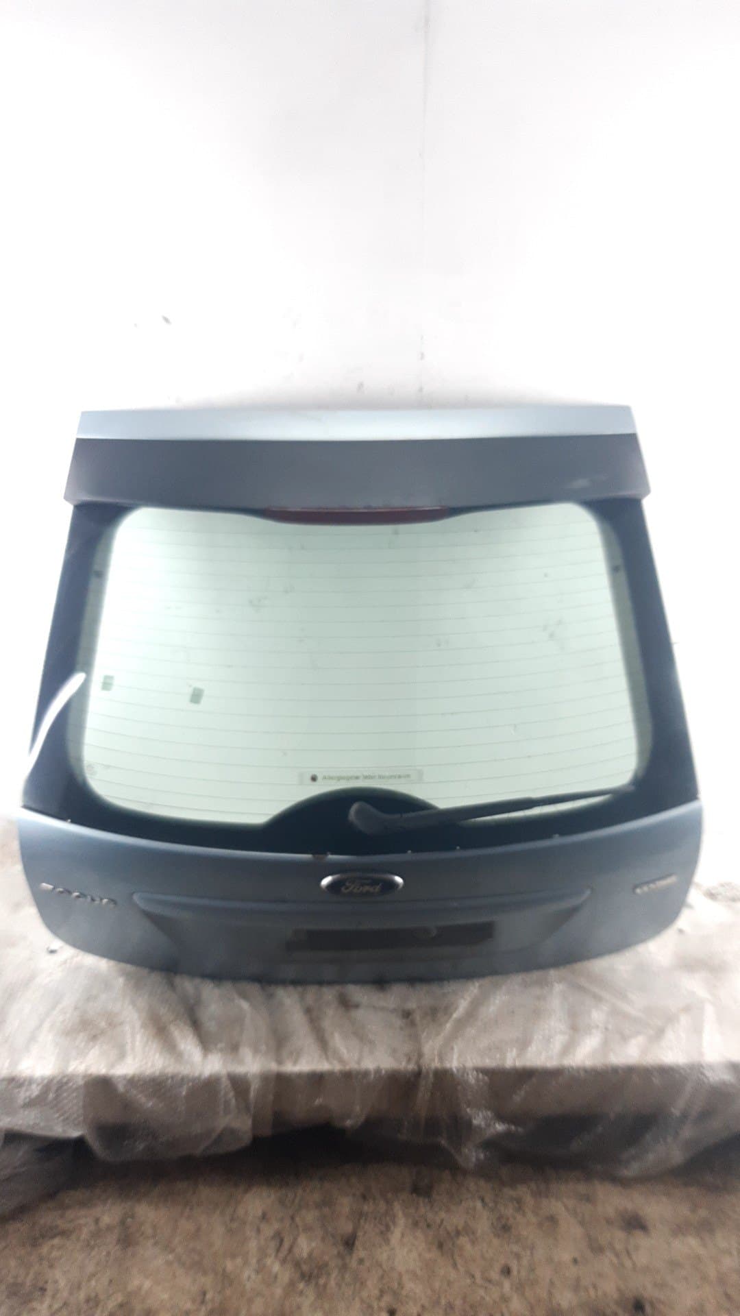 Porton trasero FORD FOCUS BERLINA (CAP)