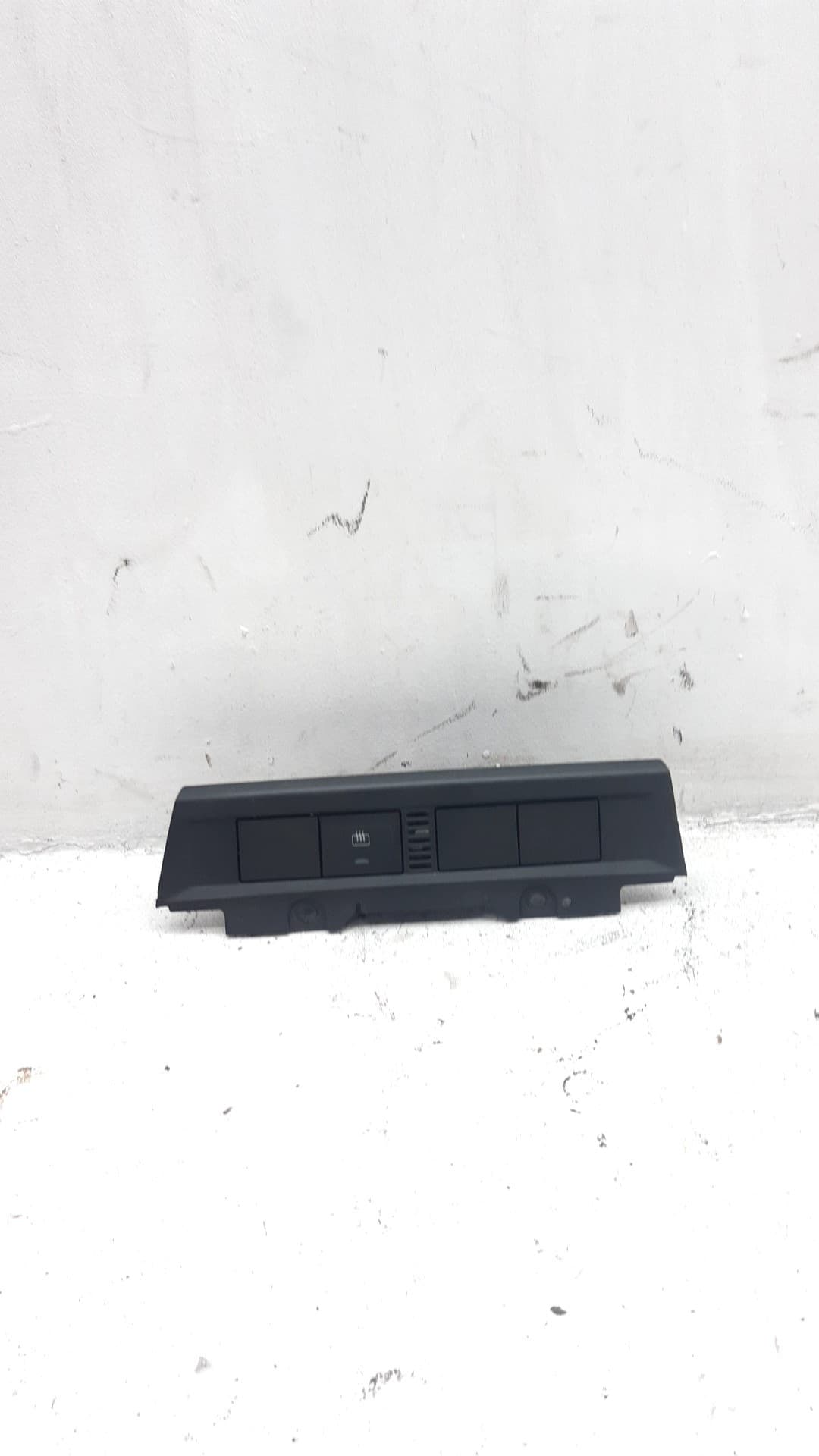 Interruptor FORD FOCUS BERLINA (CAP)