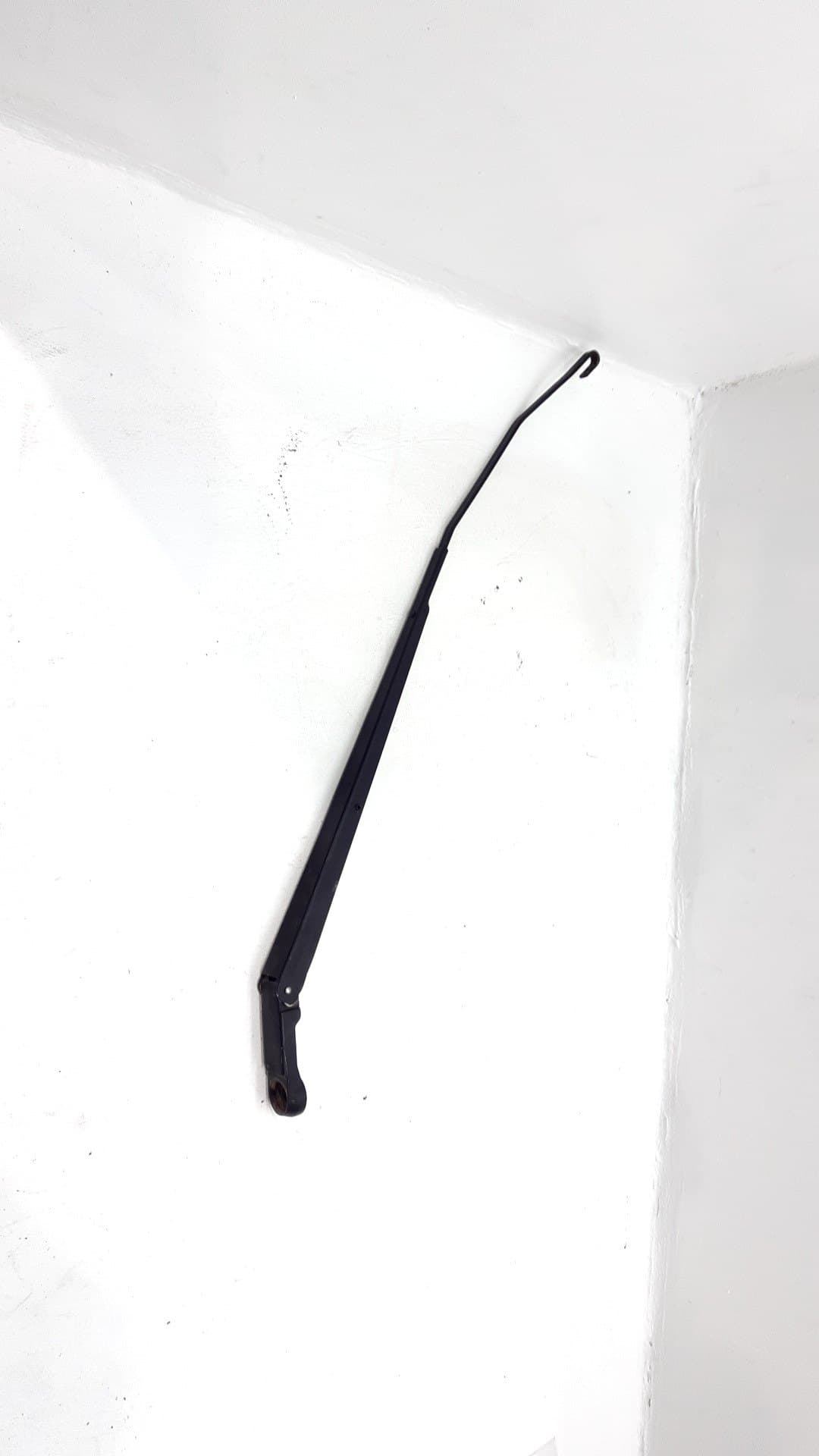 Brazo limpia delantero derecho TATA INDICA 3