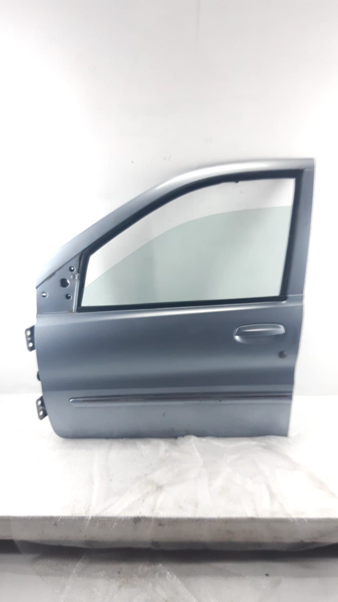 Puerta delantera izquierda TATA INDICA