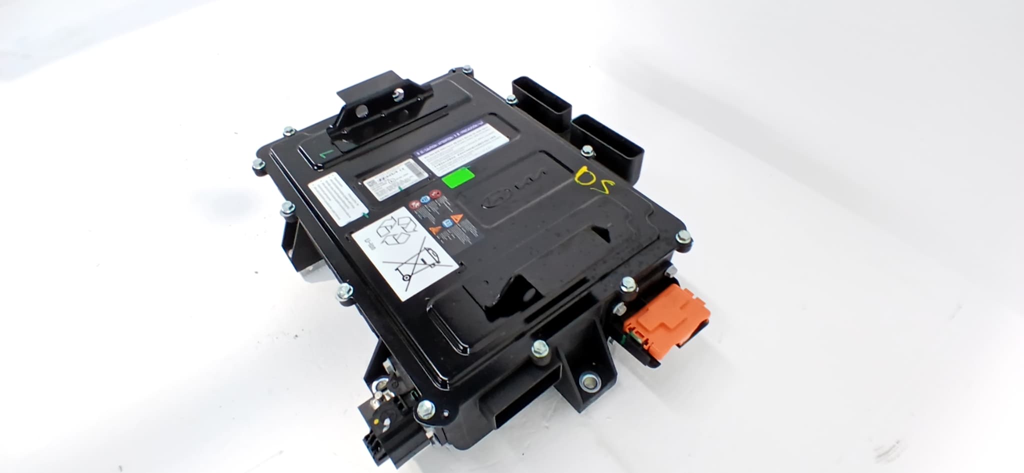 Recambio HYUNDAI BAYON ref. 375M0Q0100 4