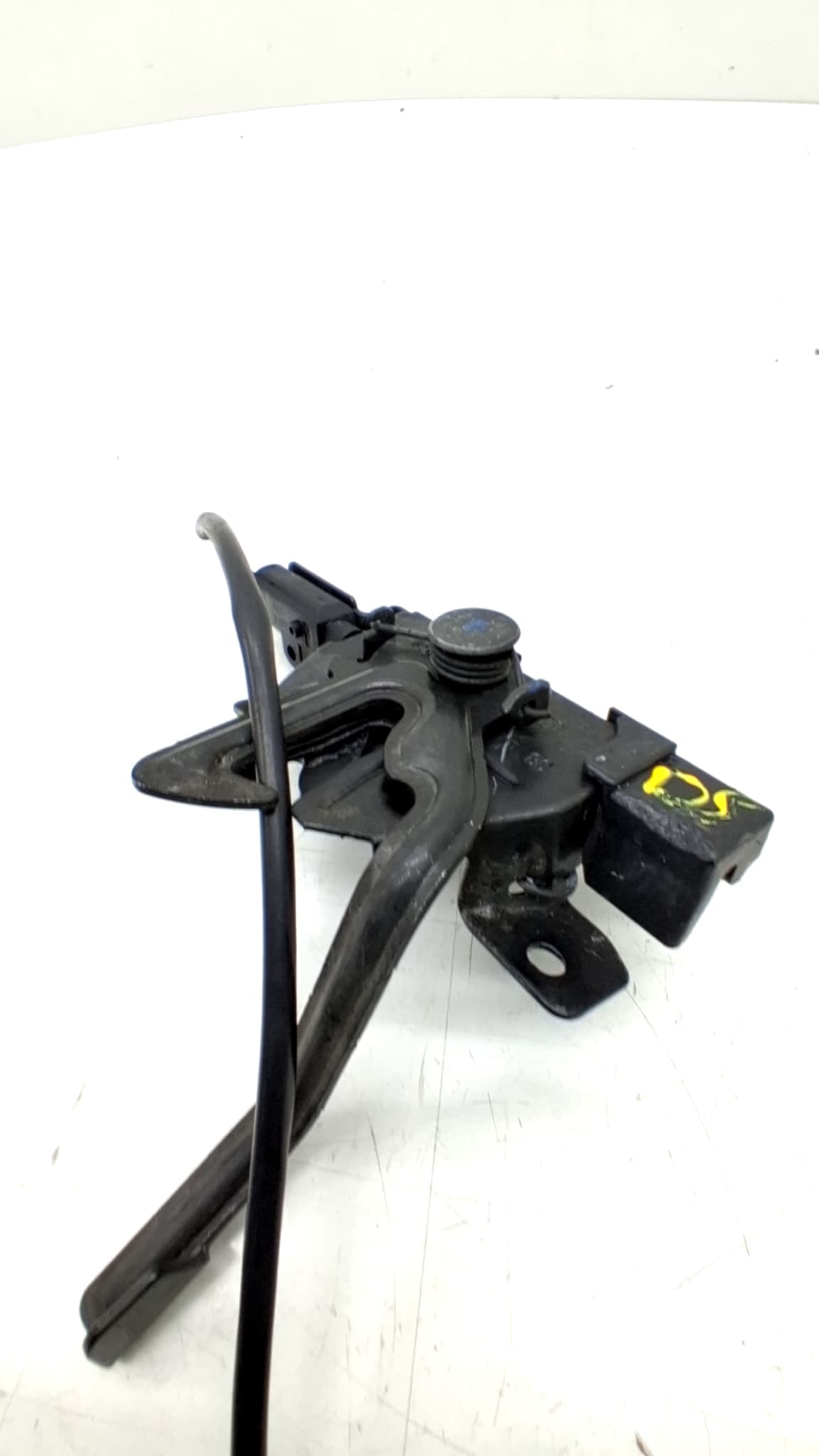 Cerradura capot HYUNDAI BAYON 2