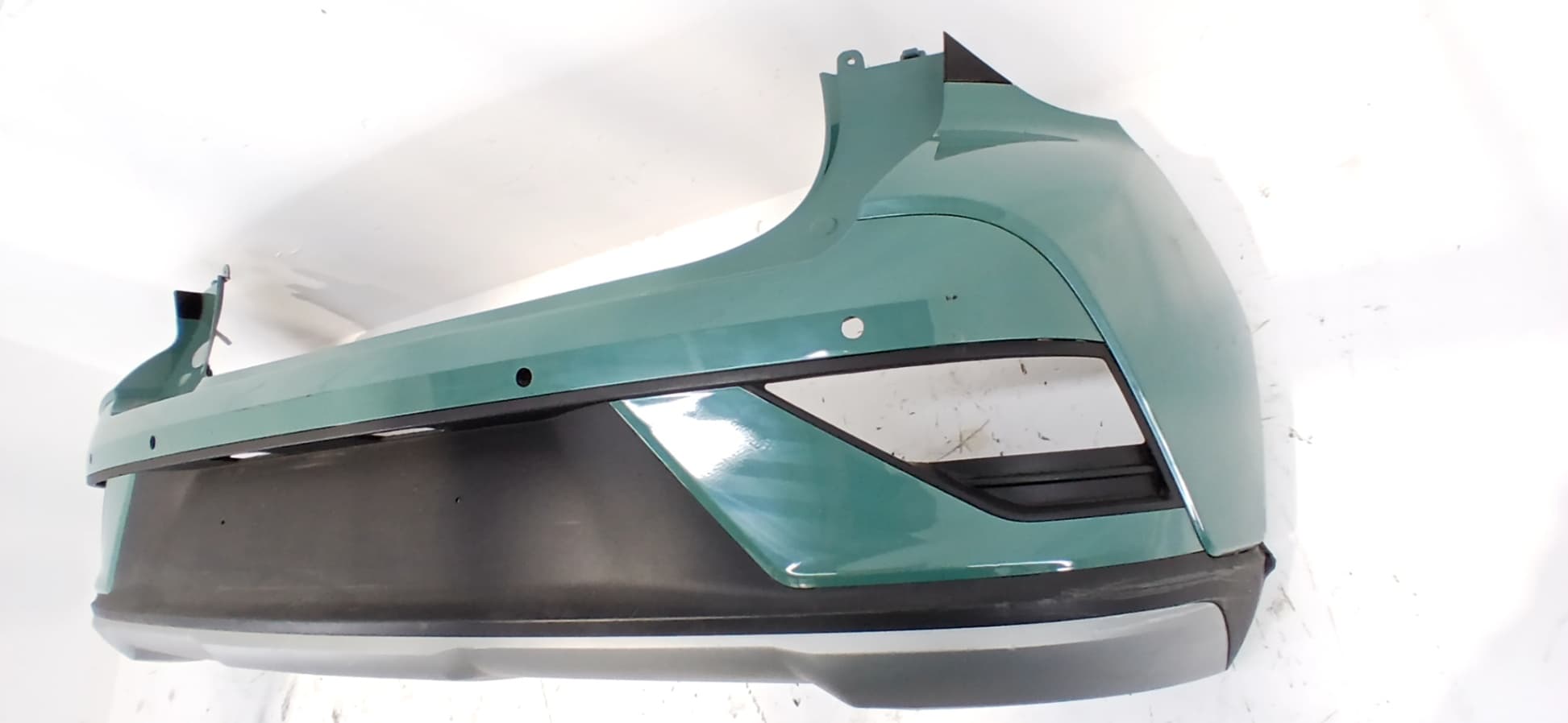 Paragolpes trasero HYUNDAI BAYON 5